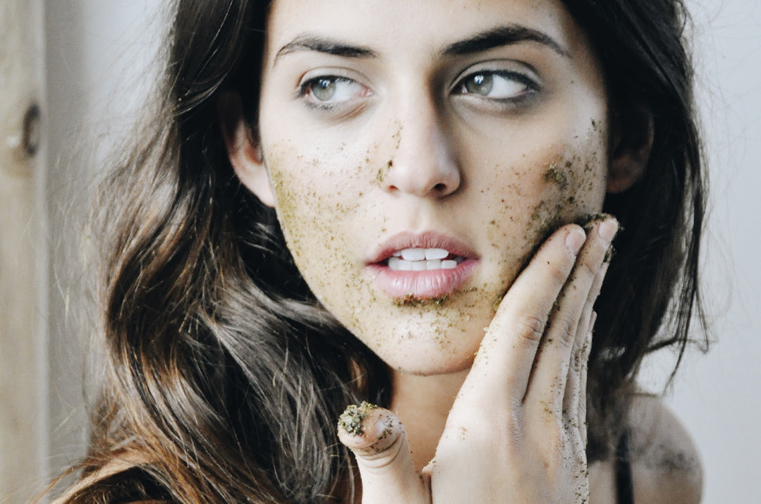 Seaweed Powder Gentle Facial Scrub Recipe